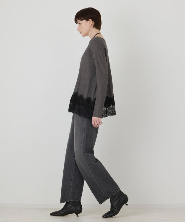 GRACE CONTINENTAL レースヘムテレコカットトップ グレー