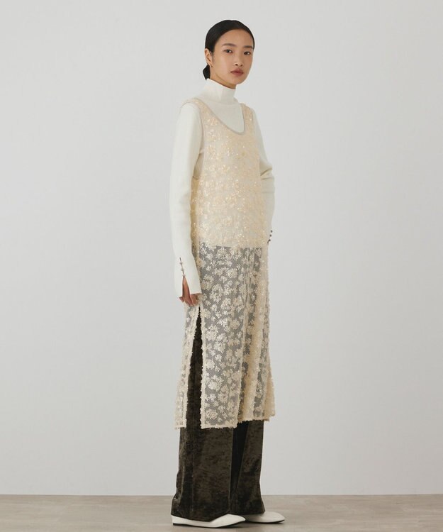 GRACE CONTINENTAL スパン刺繍メッシュワンピース ベージュ