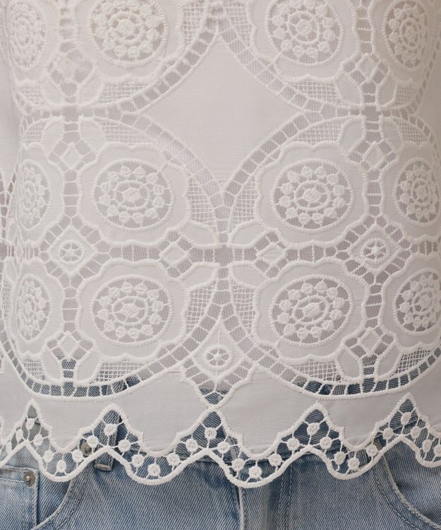 GRACE CONTINENTAL サークルレースノースリーブトップ ホワイト