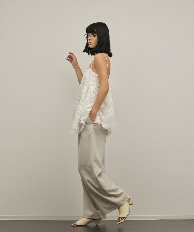 GRACE CONTINENTAL フラワーレースキャミソール ホワイト