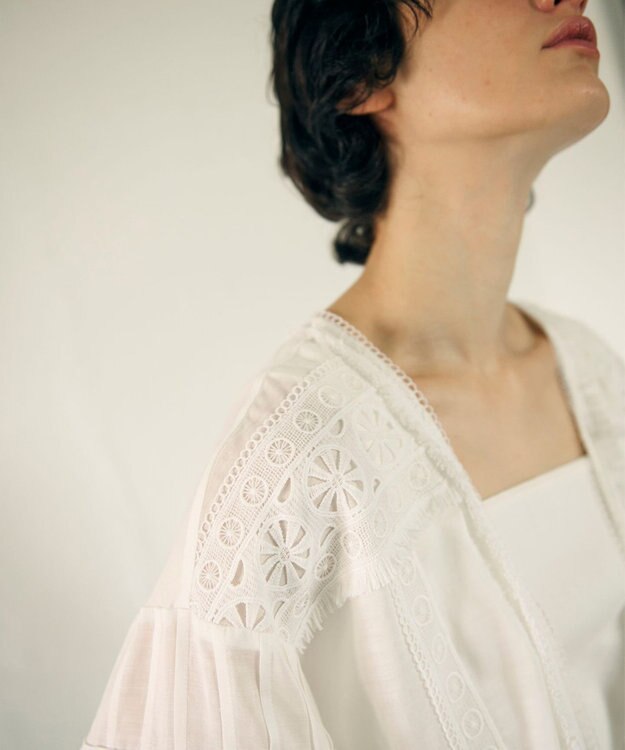 GRACE CONTINENTAL レースパッチブラウス キナリ