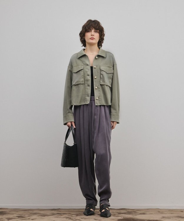 GRACE CONTINENTAL パール釦ピグメントシャツ カーキ