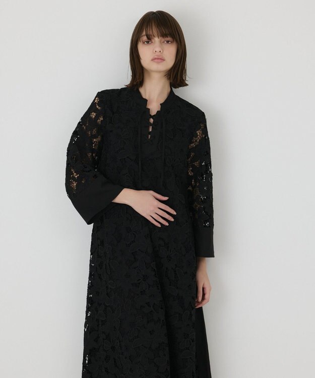 GRACE CONTINENTAL カットワークAラインワンピース ブラック