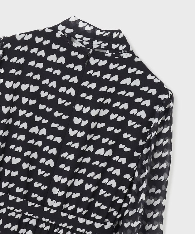 GRACE CONTINENTAL ハートキカプリントワンピース ブラック