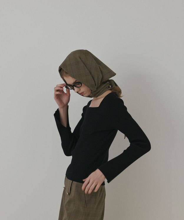 GRACE CONTINENTAL ハイゲージリブニットトップ ブラック