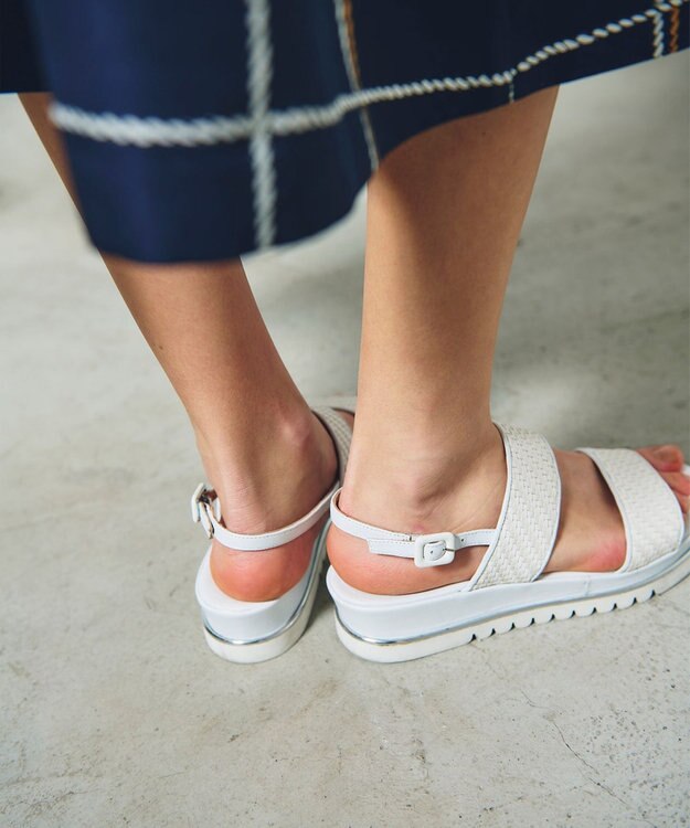 GRACE CONTINENTAL LUCA GROSSI メッシュサンダル ホワイト