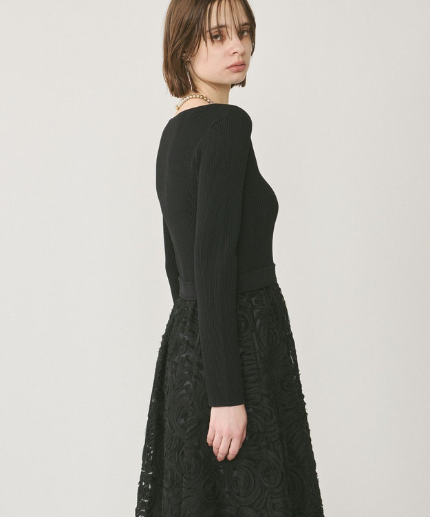 Grace Continental 刺繍入り黒ミディ丈ワンピース テープ刺繍ニットワンピース / GRACE CONTINENTAL | GRACE