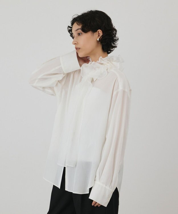 GRACE CONTINENTAL フリルタイ付シャツ ホワイト