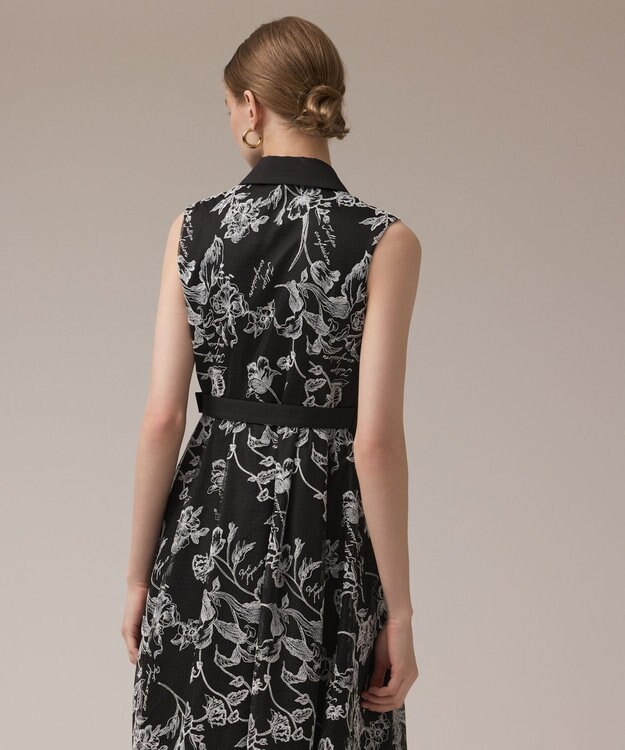 GRACE CONTINENTAL フラワー刺繍ボウタイドレス ブラック