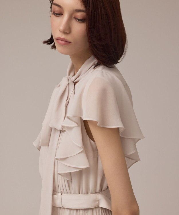 GRACE CONTINENTAL ボウタイプリーツドレス ベージュ