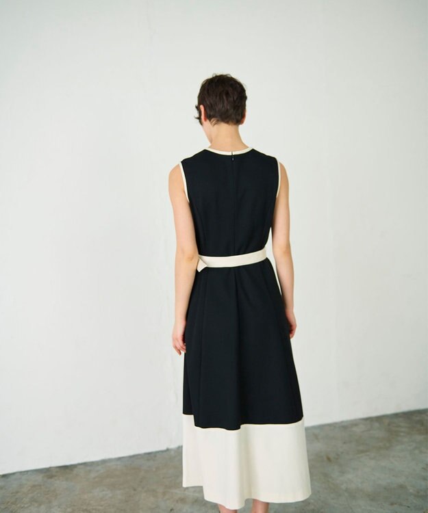 GRACE CONTINENTAL 配色ポンチフレアワンピース ブラック