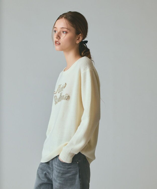 GRACE CONTINENTAL ビジューロゴニットトップ キナリ