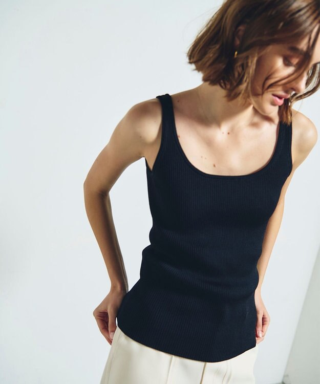 GRACE CONTINENTAL デコルテニットタンク ブラック