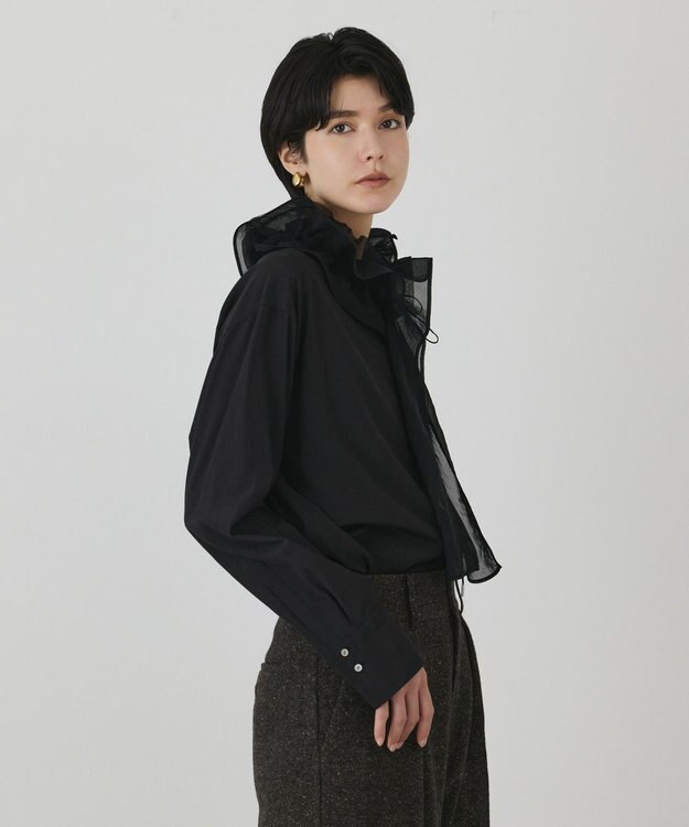 GRACE CONTINENTAL フリルタイ付シャツ ブラック