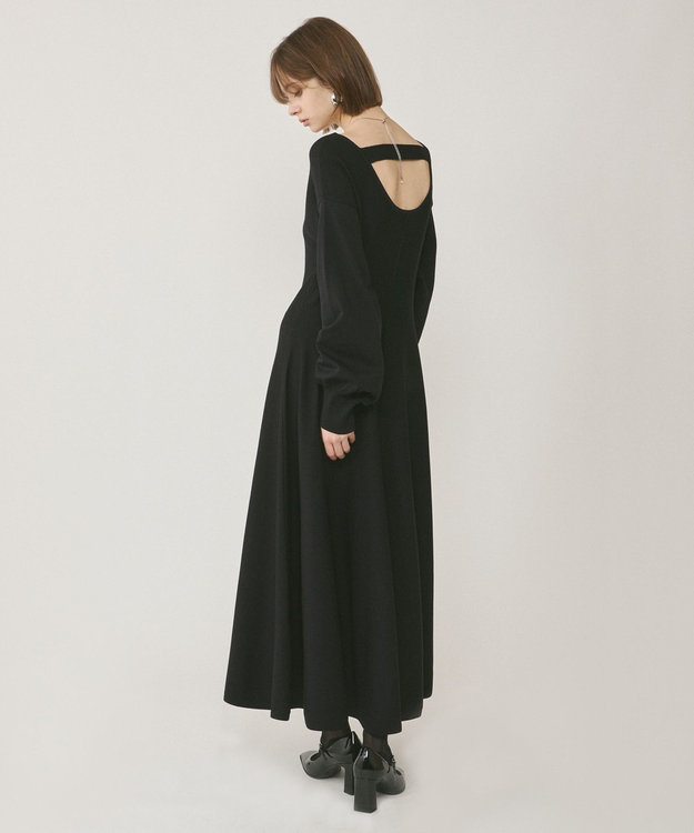 GRACE CONTINENTAL バックオープンニットワンピース ブラック