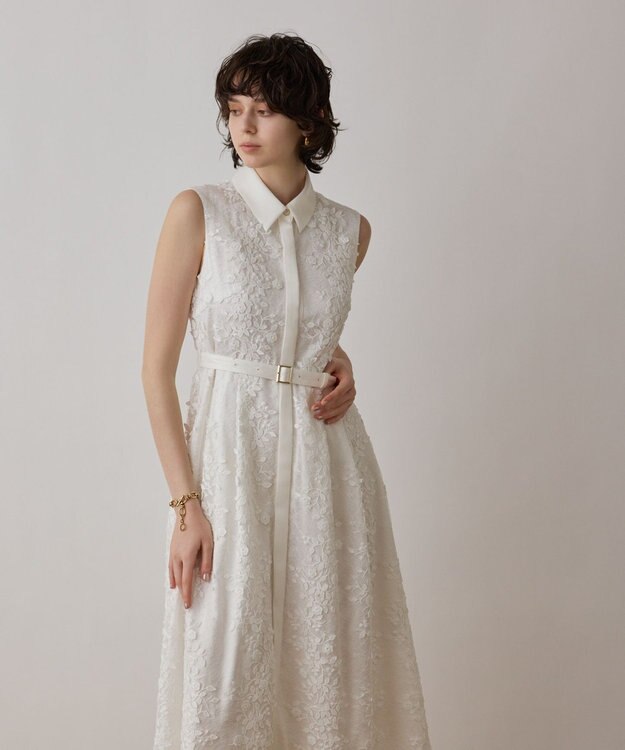 GRACE CONTINENTAL フラワーライン刺繍ワンピース ホワイト