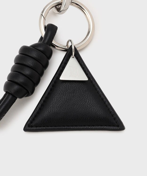 GRACE CONTINENTAL レザーチャーム ブラック