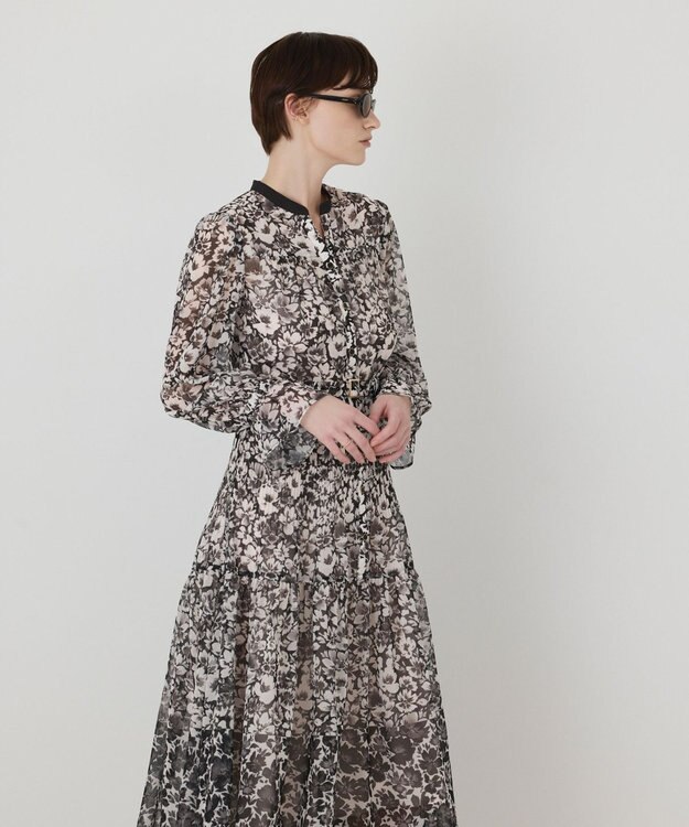 GRACE CONTINENTAL アーバンボタニカルワンピース ベージュ