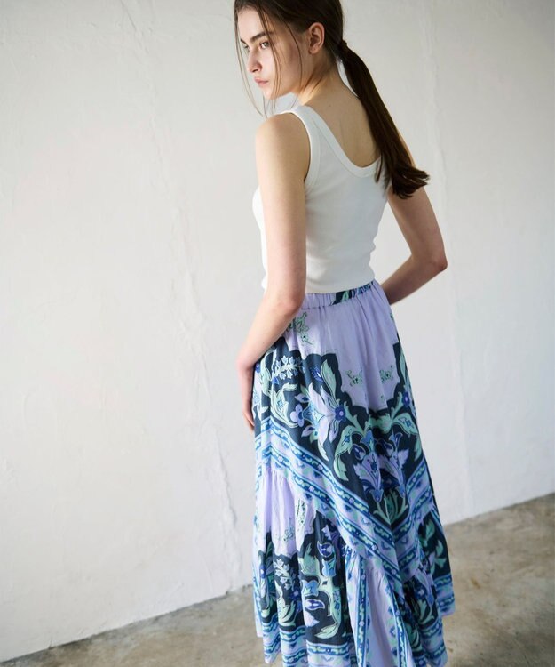 GRACE CONTINENTAL フレームプリントギャザースカート ネイビー