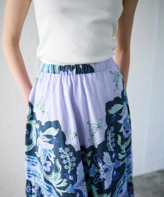 GRACE CONTINENTAL フレームプリントギャザースカート ネイビー