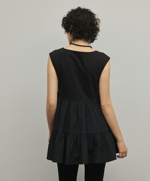 GRACE CONTINENTAL フレア切替カットトップ ブラック