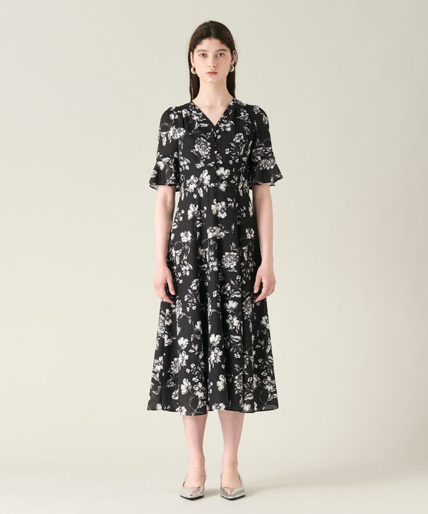 Dolce & Gabbana フラワープリント ワンピース6 極美品✨DOLCE&GABBANA フラワープリント ワンピース 130 140