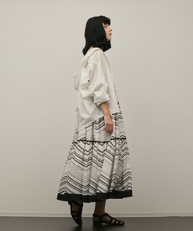 GRACE CONTINENTAL フードシャツ ホワイト