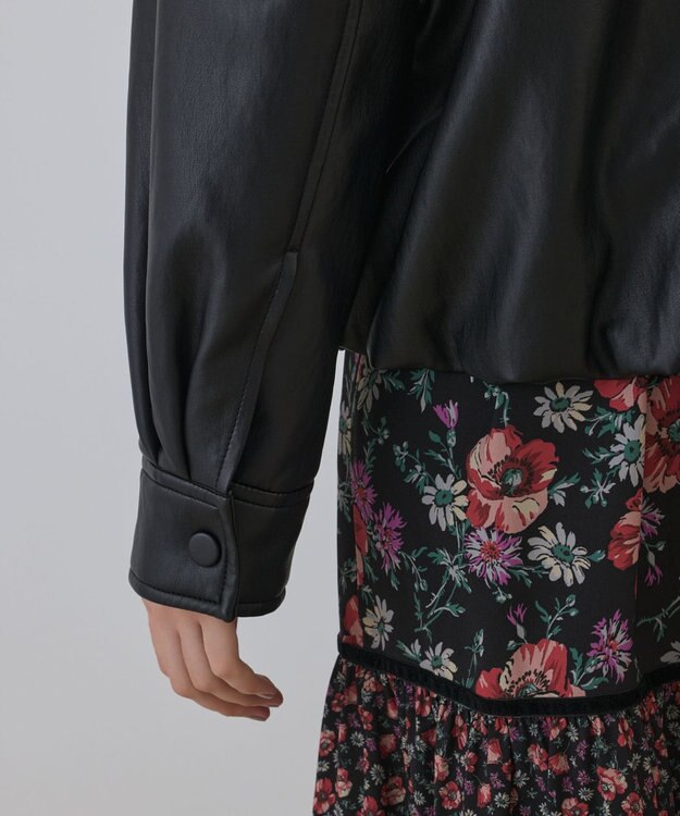 GRACE CONTINENTAL フェイクレザーボンバージャケット ブラック