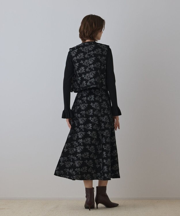 GRACE CONTINENTAL ラメフラワージャガードベスト ブラック