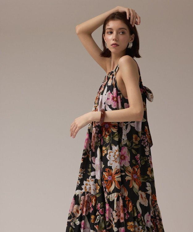 GRACE CONTINENTAL フラワープリントキャミドレス ブラック