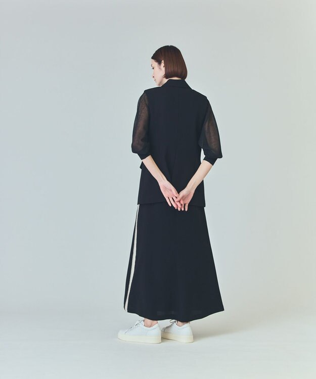 GRACE CONTINENTAL トリアセテーラードジレ ブラック