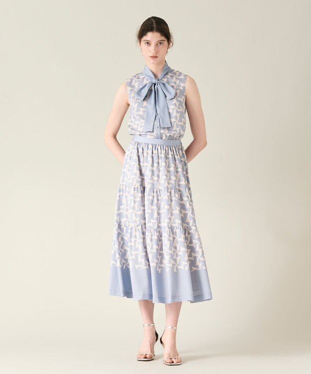 GRACE CONTINENTAL リボンプリントノースリーブトップ ブルー