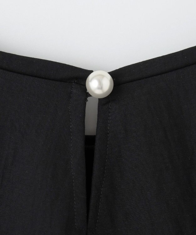 GRACE CONTINENTAL ランタンスリーブトップ ブラック