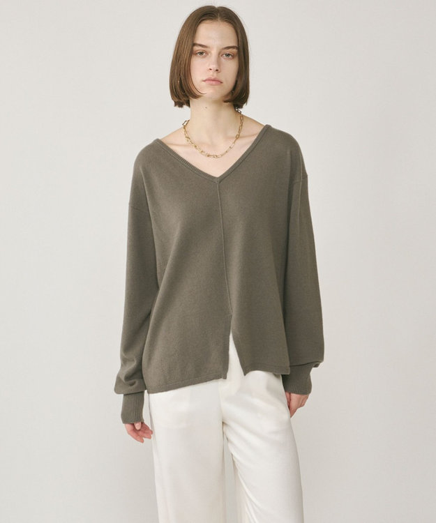 GRACE CONTINENTAL ウールVネックニットトップ グレー