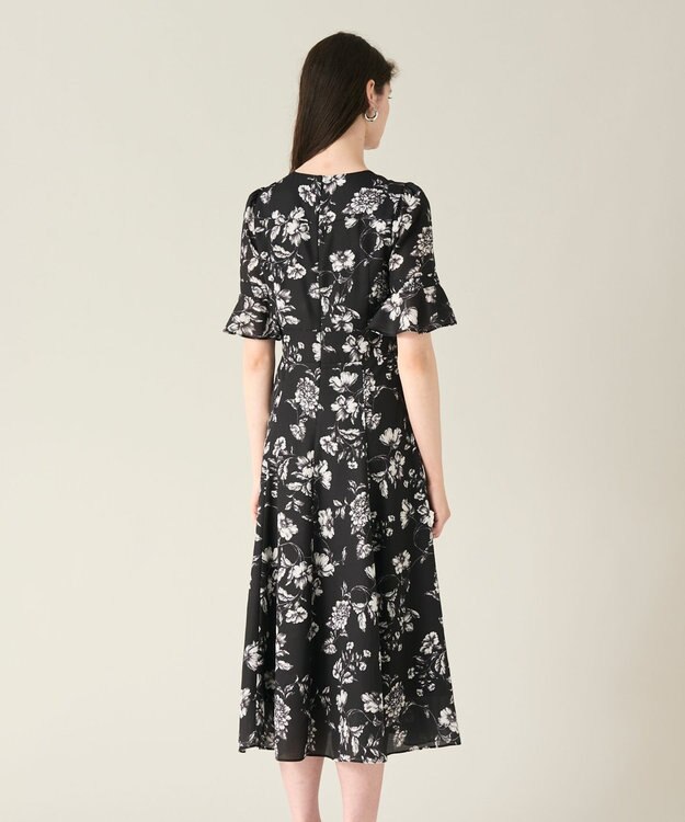 GRACE CONTINENTAL フラワープリントフレアワンピース ブラック