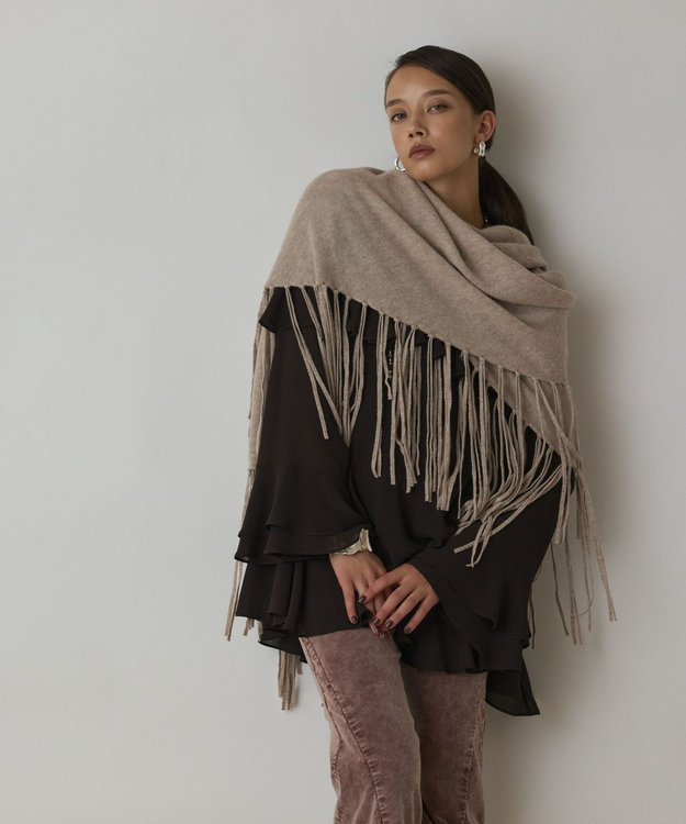 GRACE CONTINENTAL フリンジストール ベージュ