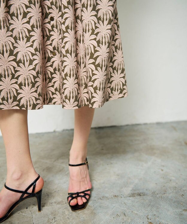 GRACE CONTINENTAL パームモチーフシャツワンピース カーキ