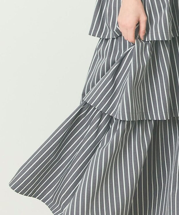GRACE CONTINENTAL ストライプラッフルスカート ブラック
