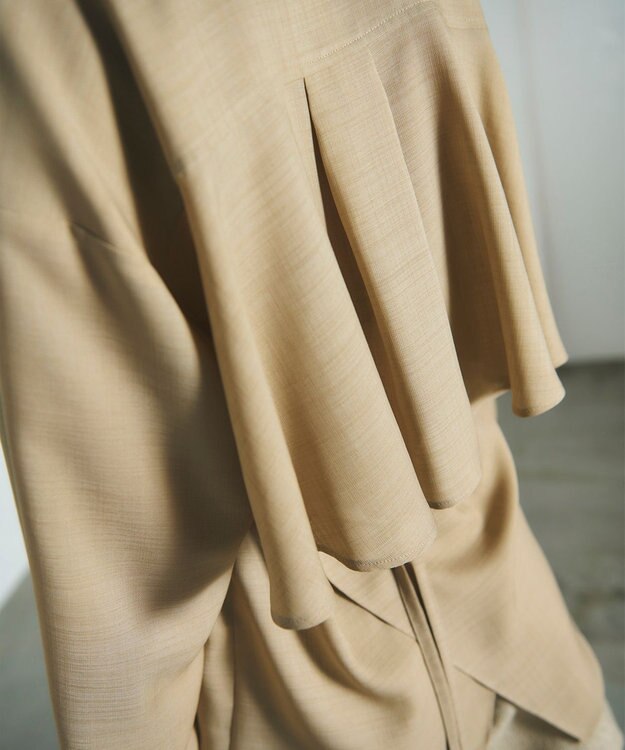 GRACE CONTINENTAL バックシャンオーバーシャツ ベージュ