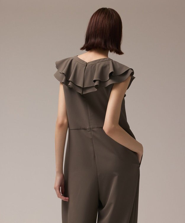 GRACE CONTINENTAL フリルサロペット カーキ