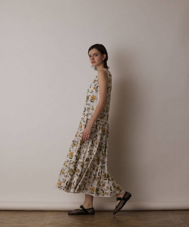 GRACE CONTINENTAL ティアードロングワンピース ホワイト