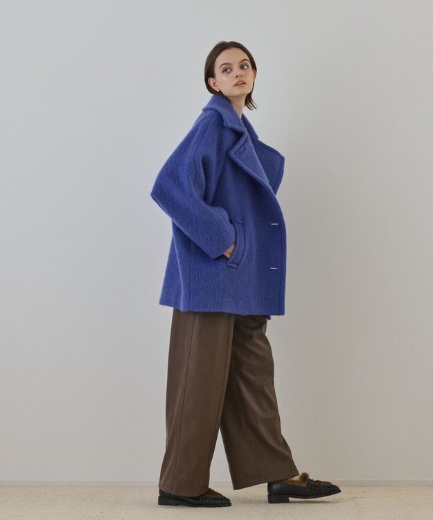 GRACE CONTINENTAL シャギ－ハ－フコ－ト ブルー