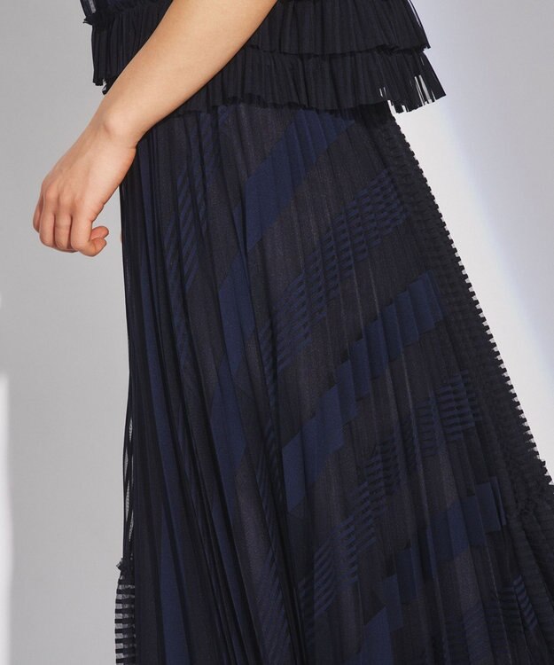 GRACE CONTINENTAL ストライプチュールスカート ネイビー