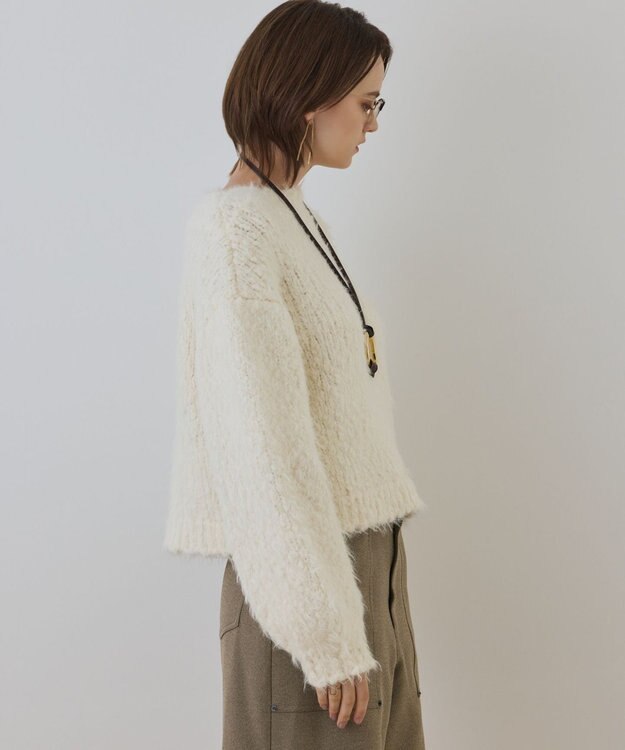 GRACE CONTINENTAL バルキーフェザーニットトップ ホワイト