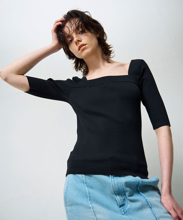 GRACE CONTINENTAL スクエアーネックトップ ブラック