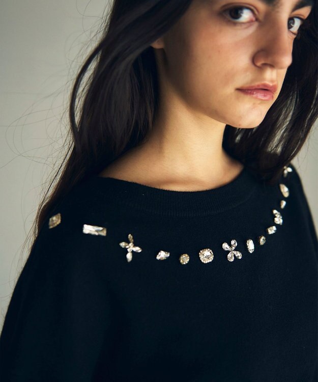 GRACE CONTINENTAL マルチビジューニットトップ ブラック