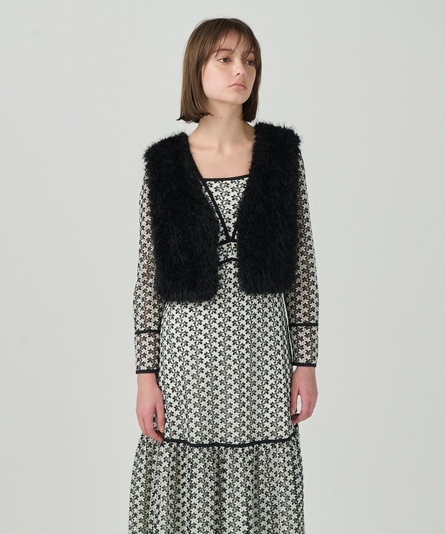 GRACE CONTINENTAL ショートファーベスト ブラック