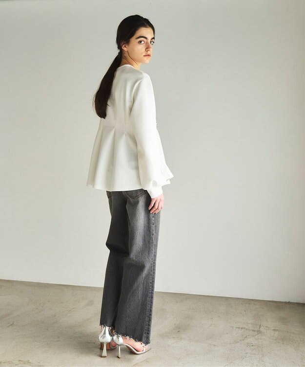 GRACE CONTINENTAL タックカットトップ ホワイト