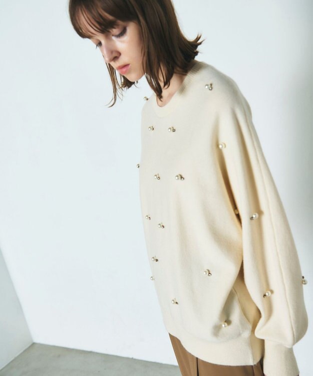 GRACE CONTINENTAL パールドットニットトップ ホワイト