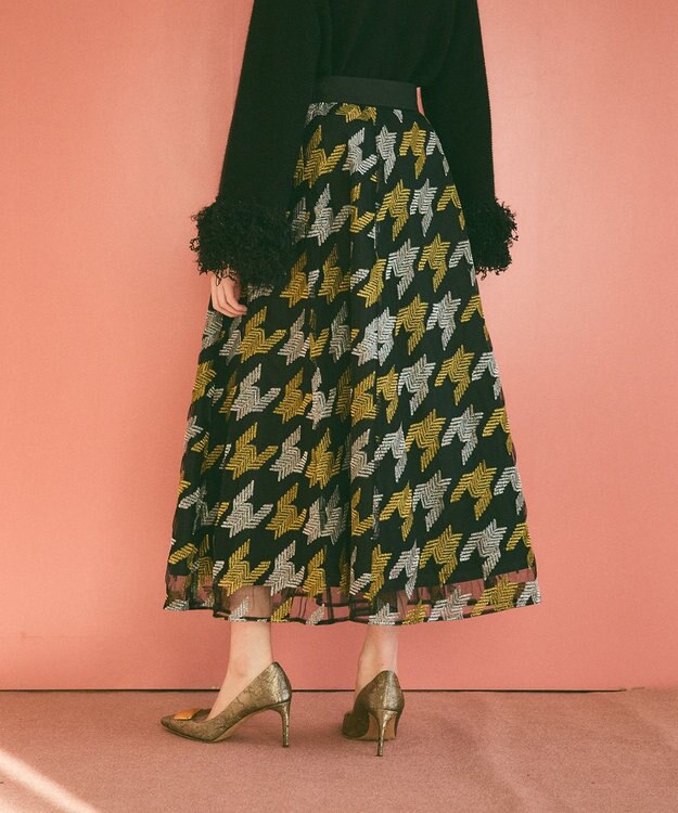 GRACE CONTINENTAL 千鳥刺繍チュールスカート ブラック